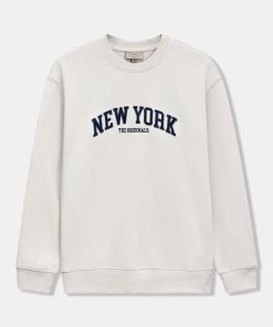 Áo Sweatshirt Trắng Kem